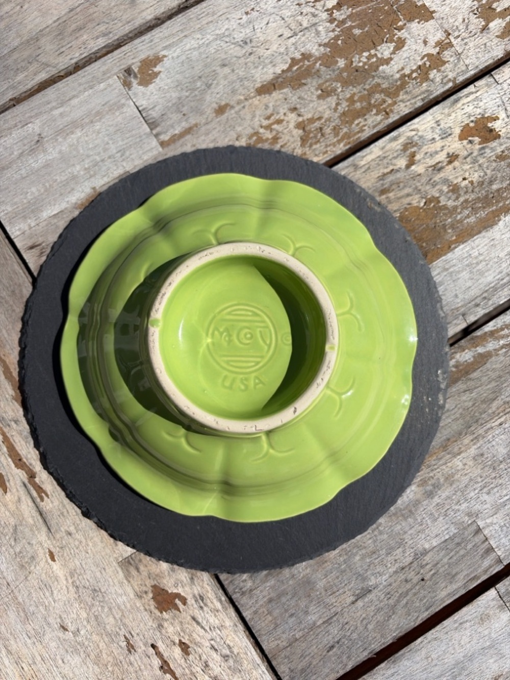 Vtg McCoy USA Chartreuse Petal Bowl 7.75β Scalloped Art Pottery MCM Cottage - Picture 4 of 5